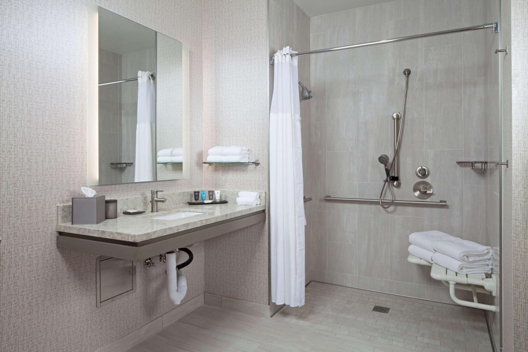 H Hotel Los Angeles, Curio Collection By Hilton Екстериор снимка